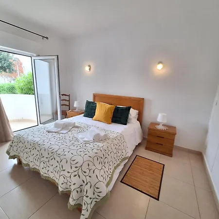 Apartamento Espacoso Com Excelente Espaco Exterior Albufeira