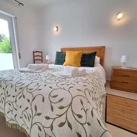 Apartamento Espacoso Com Excelente Espaco Exterior Albufeira